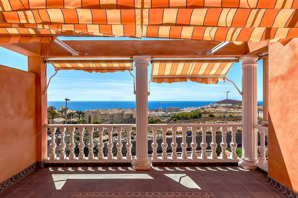 Villa In Los Cristianos Los Cristianos  Extérieur photo
