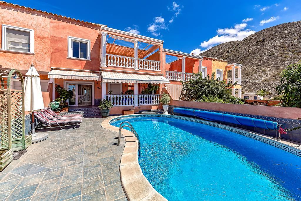 Villa In Los Cristianos Los Cristianos  Extérieur photo