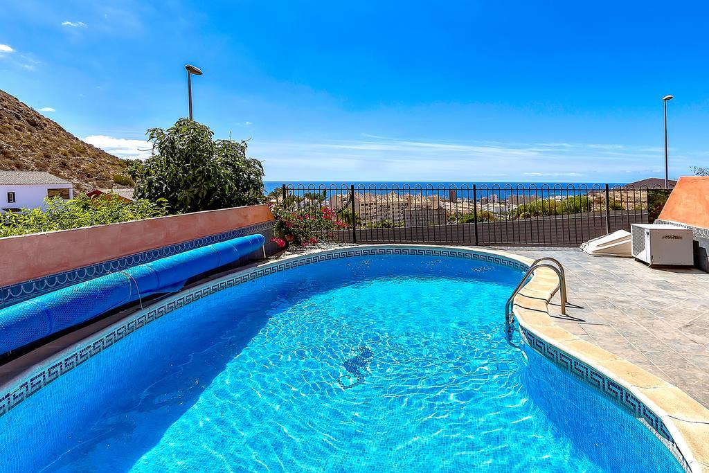 Villa In Los Cristianos Los Cristianos  Extérieur photo